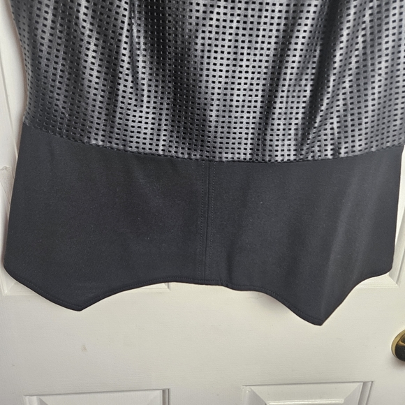 G.I.L.I. (Got It Love It) Women Striking Black Faux Top Size 14 - Picture 4 of 10